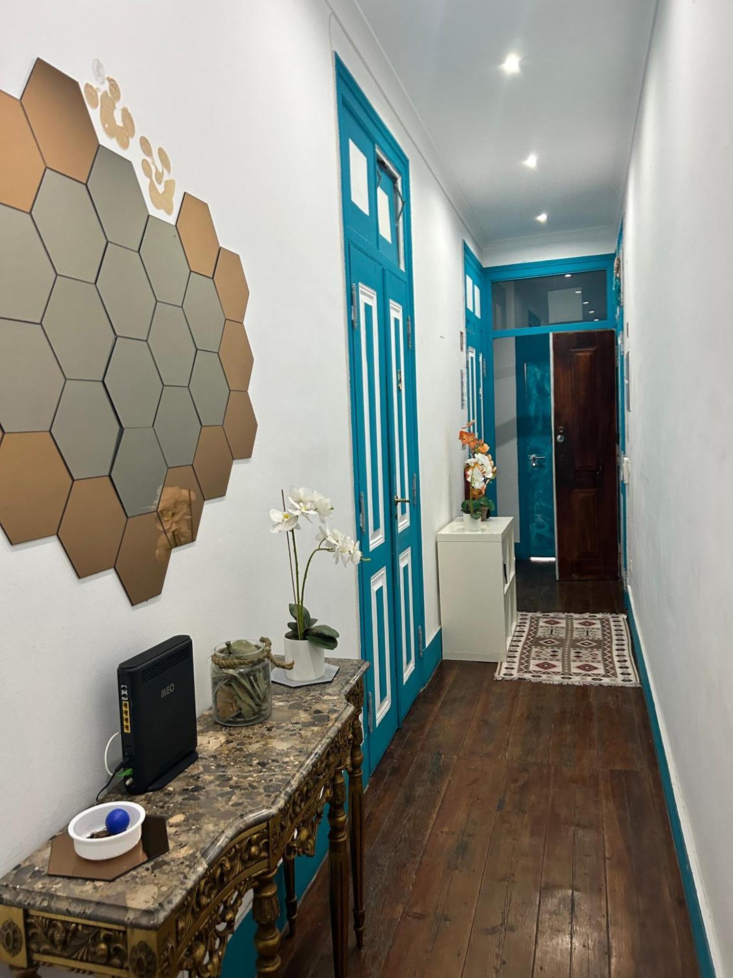 Farol Bed And Breakfast Almada Exterior photo